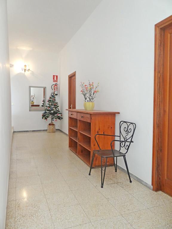 Apartamentos Dominguez Calera Ngoại thất bức ảnh